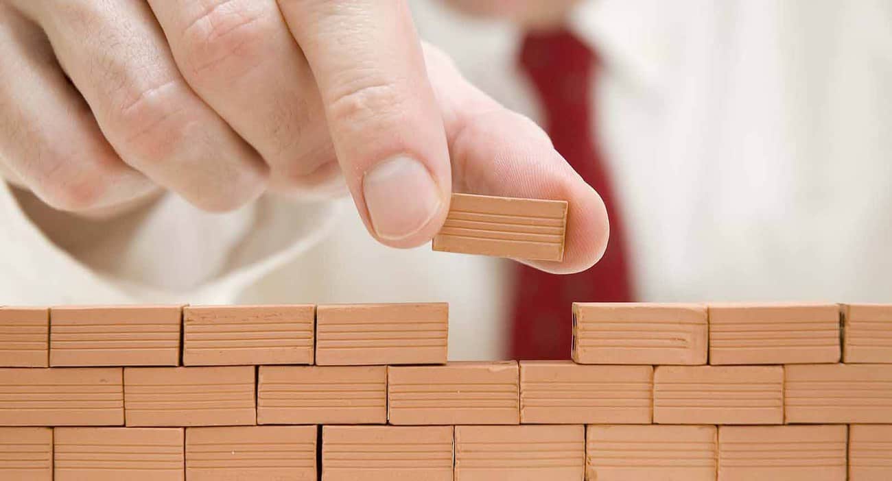 What Can a Party Wall Delay Actually Cost a Project Wigston?